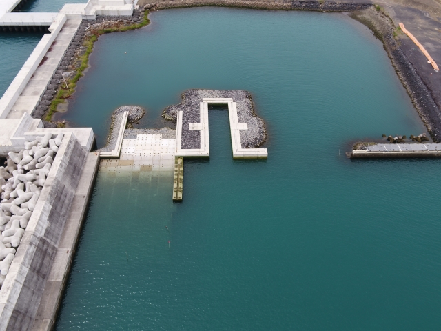 令和５年度［第34-W5904-01号］清水港改修新興津船揚場新設工事（本体工）